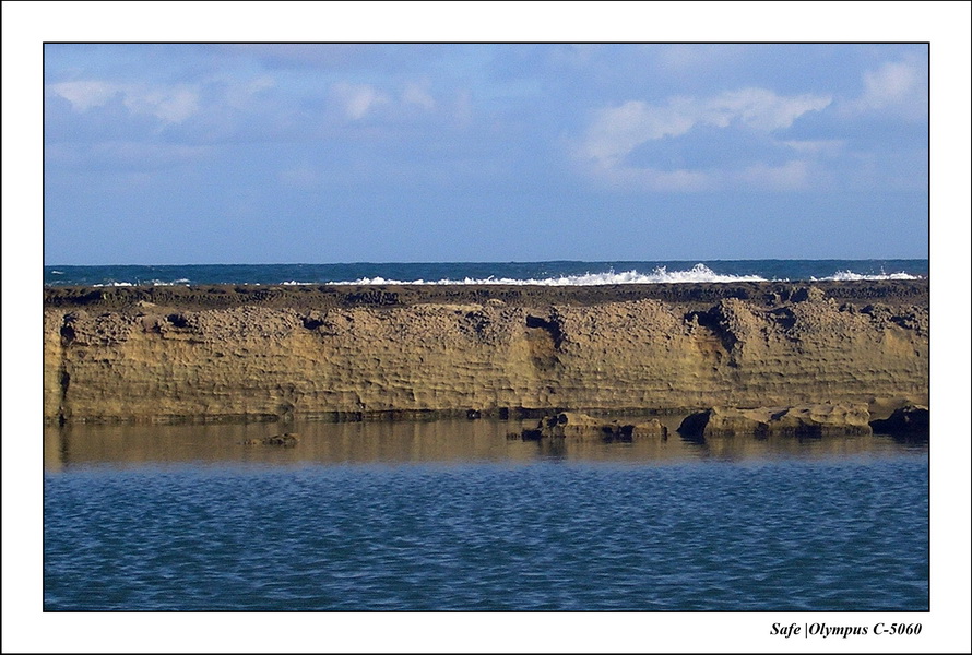 2005 - 11 - Porto de galinhas - alto muro 39.JPG